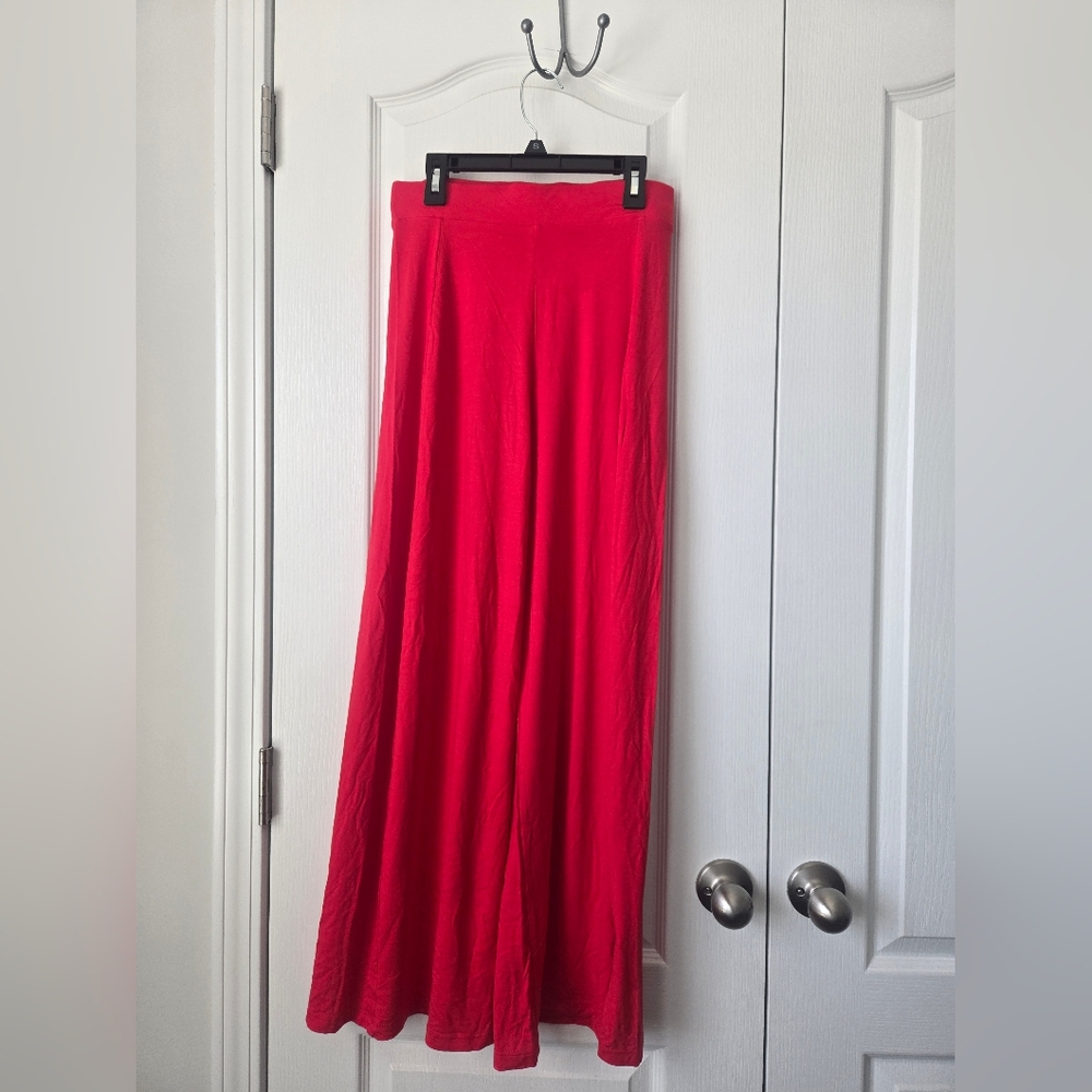 Chris & Carol Women's Red Pants- Classic Flowy Style Size Small NWT